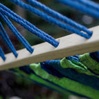 zoom sur le tissu et les cordes du Hamac vert modèle solero